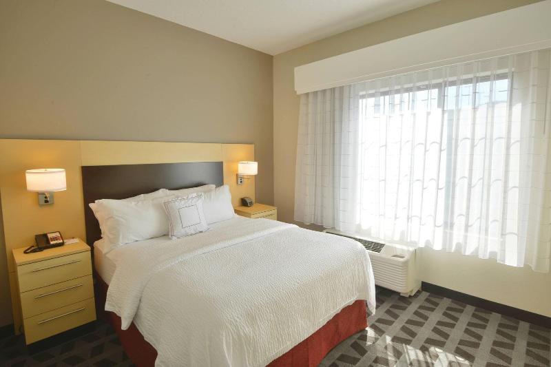 TownePlace Suites Williamsport image