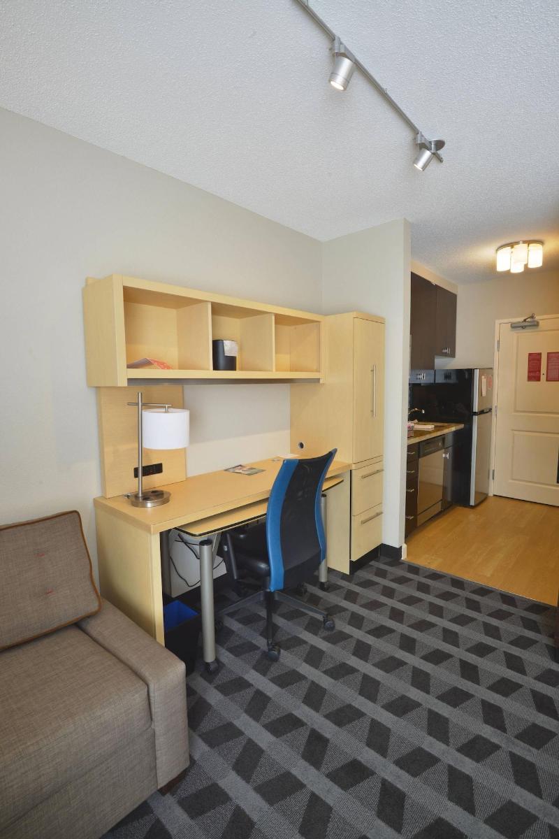 TownePlace Suites Williamsport image 7