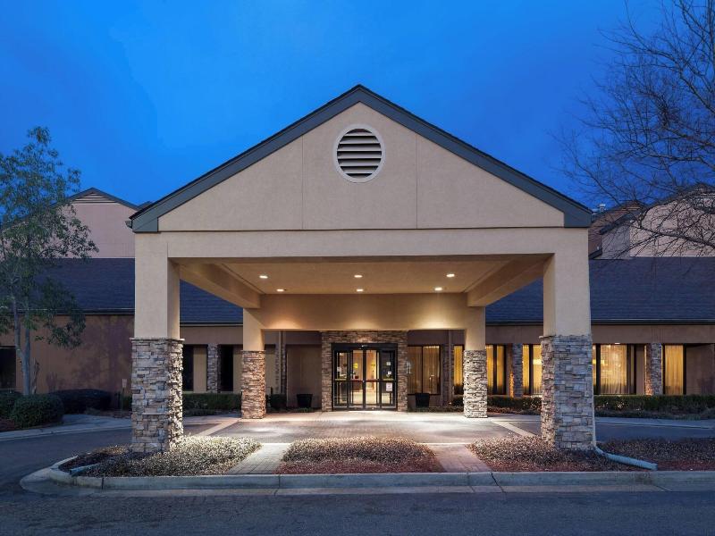 Courtyard Jackson Ridgeland