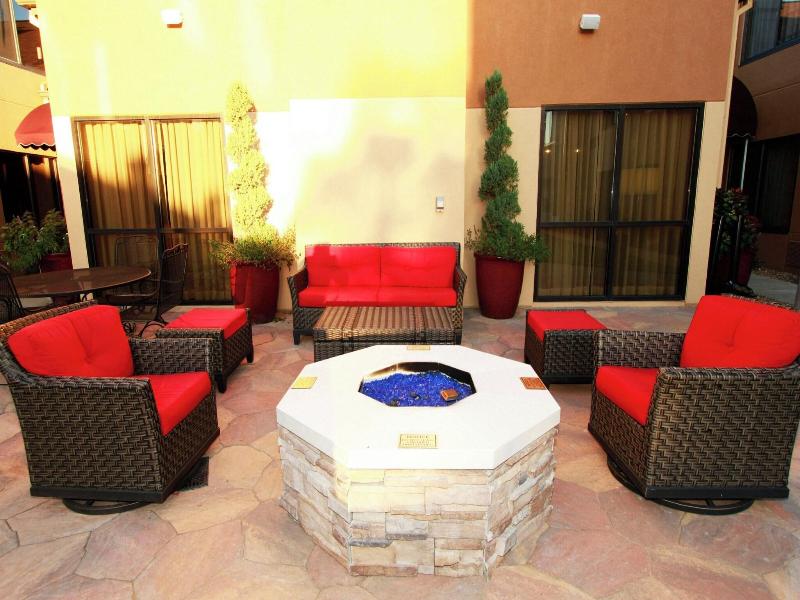 Courtyard Jackson Ridgeland — photo 103