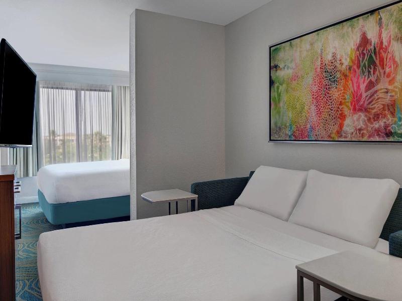 SUITE KING SIZE BED — photo 5