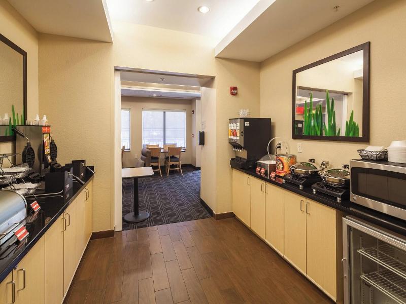 TownePlace Suites Jacksonville Butler Boulevard image