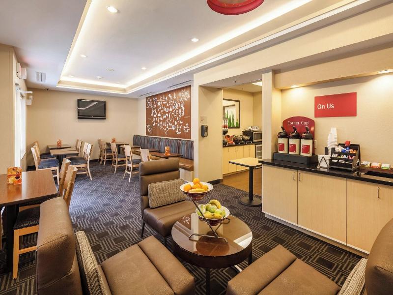 TownePlace Suites Jacksonville Butler Boulevard image