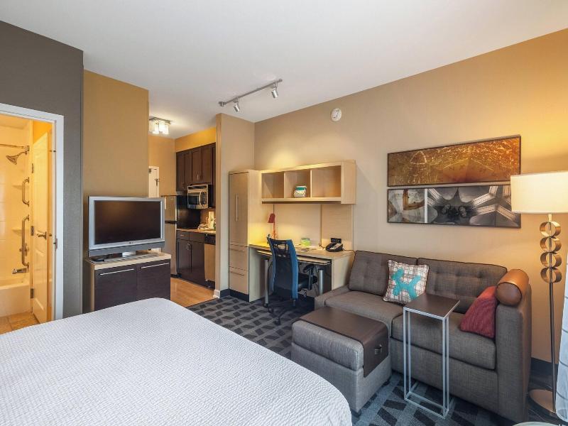 TownePlace Suites Jacksonville Butler Boulevard image