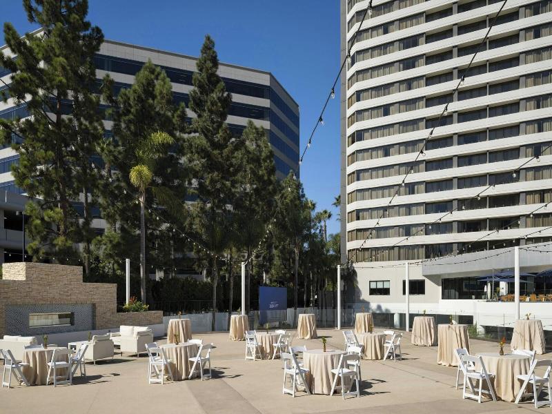 Irvine Marriott image