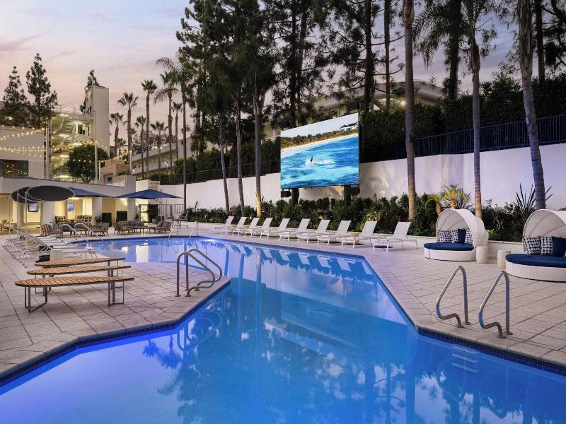 Irvine Marriott image