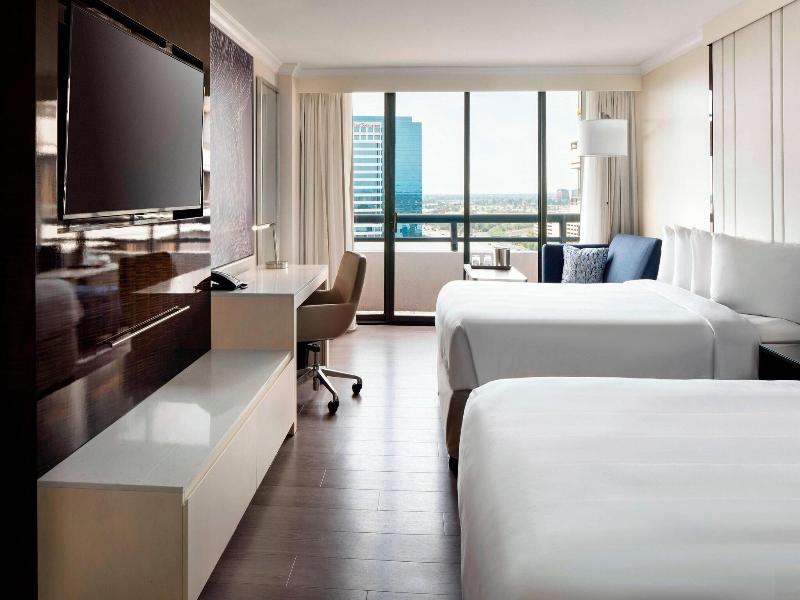Irvine Marriott image