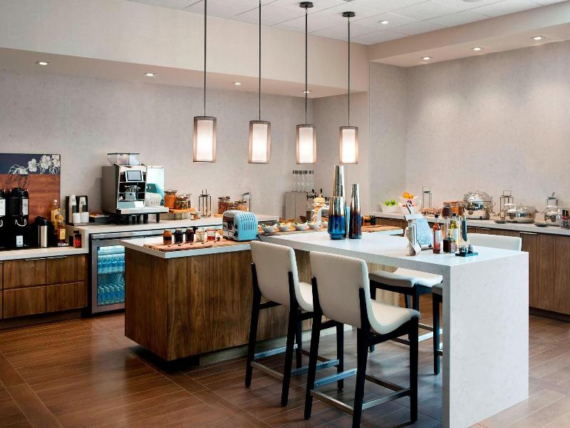 Irvine Marriott image