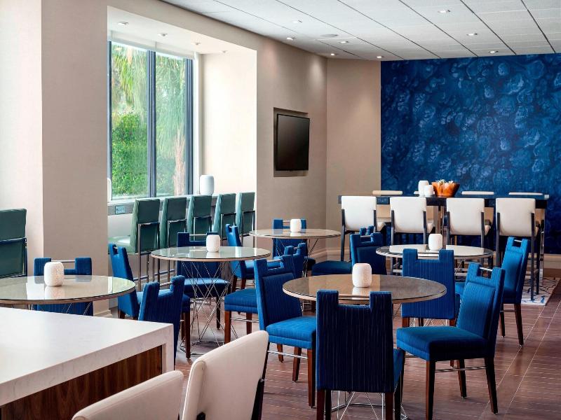 Irvine Marriott image