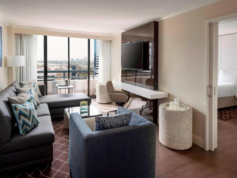 Irvine Marriott image