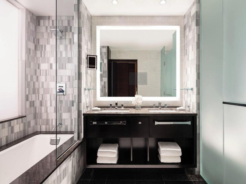 The Ritz-Carlton, Los Angeles image