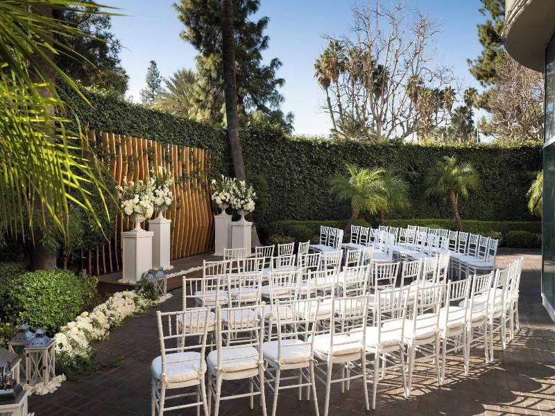 Warner Center Marriott Woodland Hills image