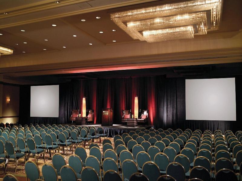Warner Center Marriott Woodland Hills image