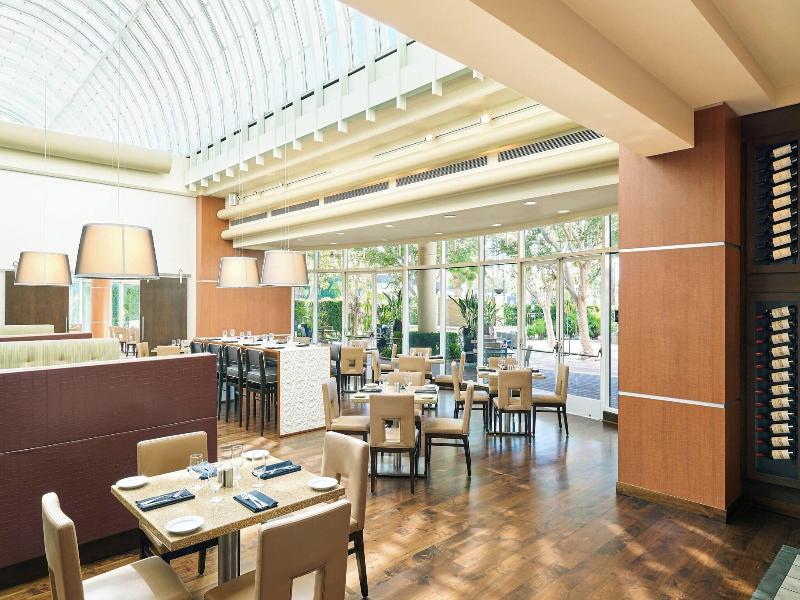 Warner Center Marriott Woodland Hills image