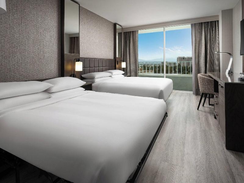 Warner Center Marriott Woodland Hills image