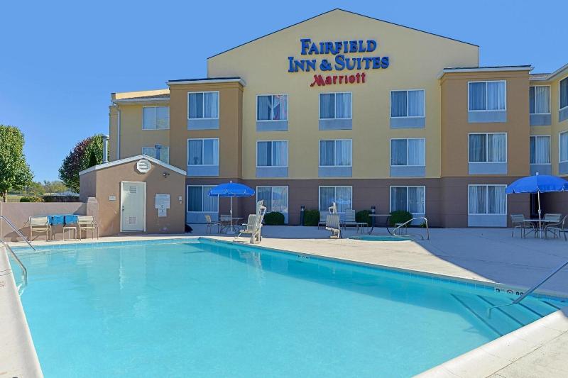 Fairfield Inn & Suites Lexington Georgetown image