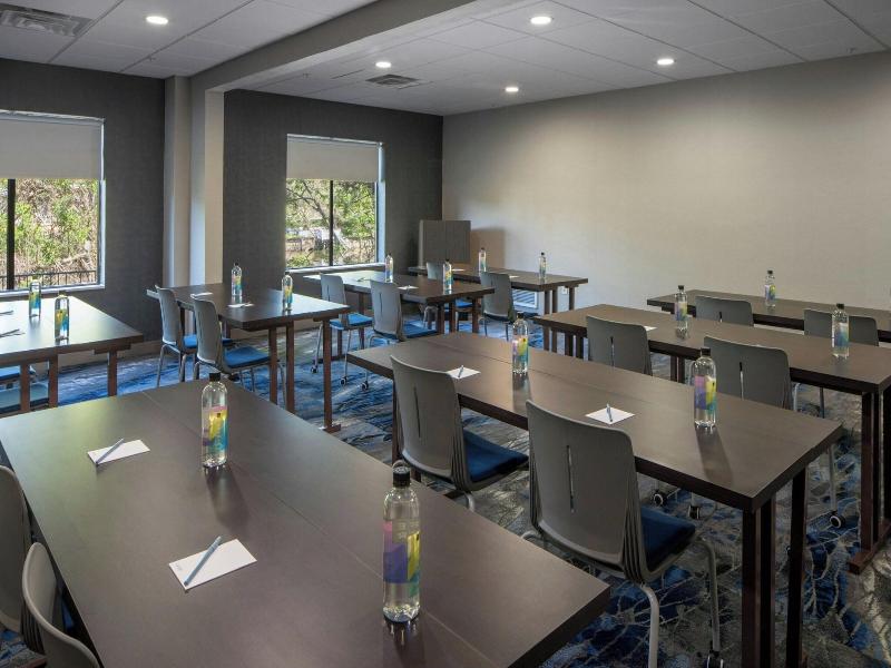 Fairfield Inn & Suites Lafayette South — photo 30