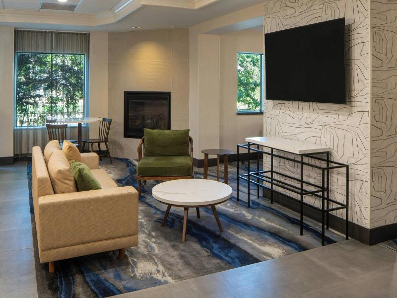 Fairfield Inn & Suites Lafayette South