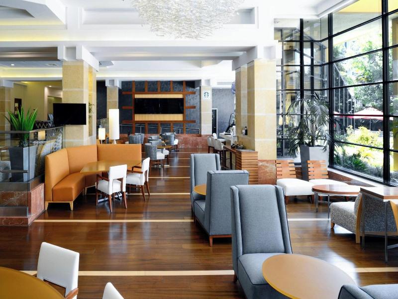 Long Beach Marriott image