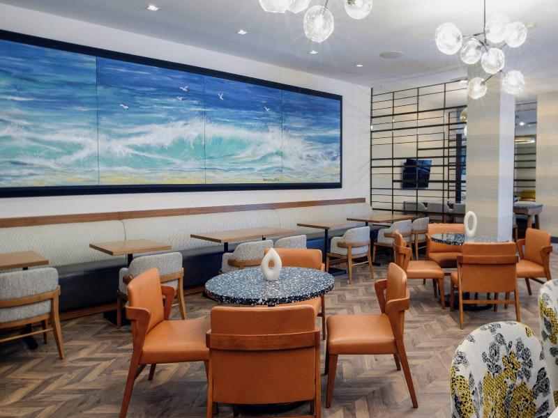 Long Beach Marriott image