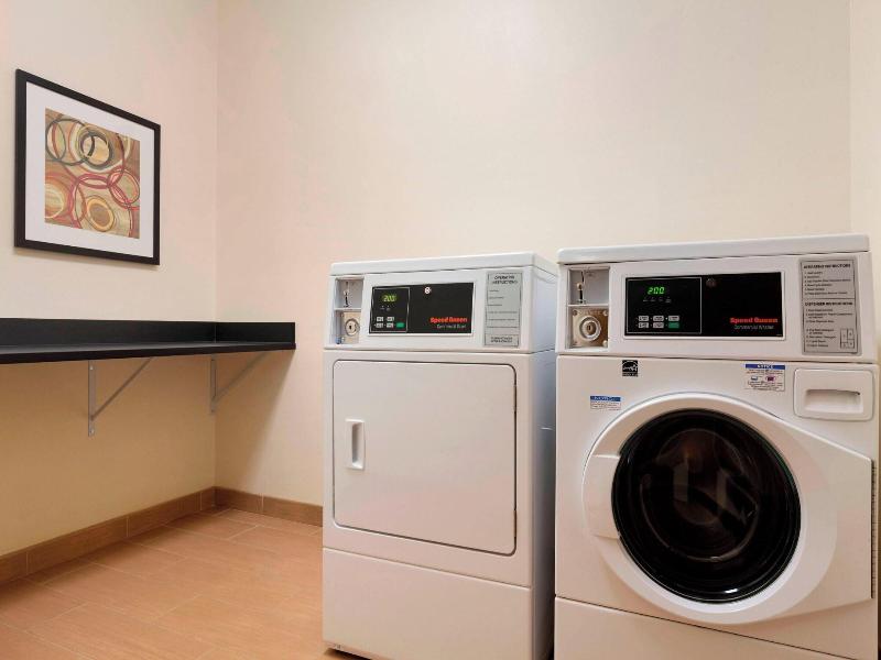 Fairfield Inn & Suites Longview image