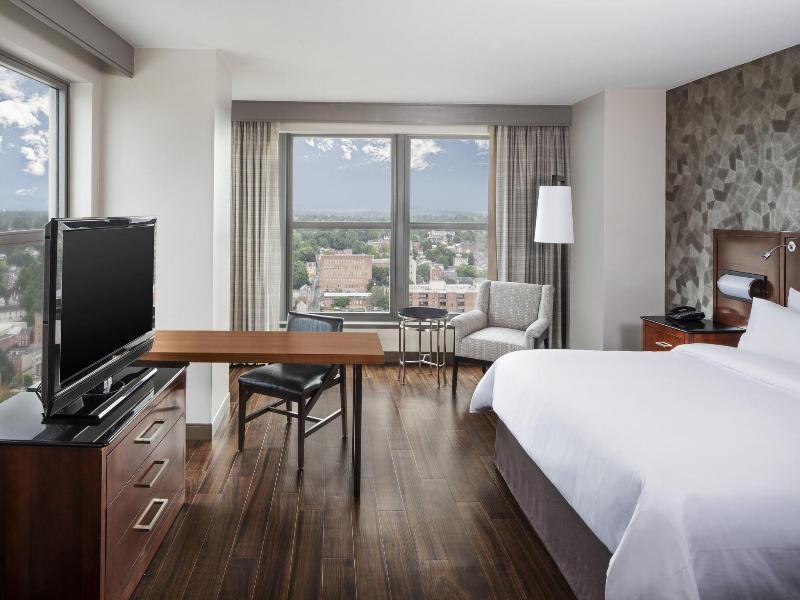 Lancaster Marriott at Penn Square image