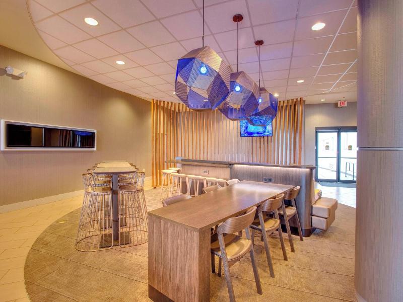 SpringHill Suites Lawrence Downtown