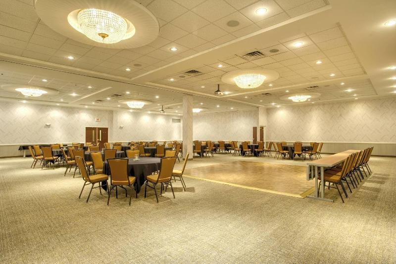 SpringHill Suites Lawrence Downtown image