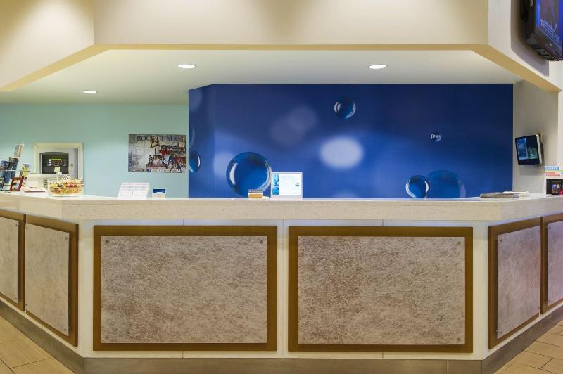 SpringHill Suites Lawrence Downtown image