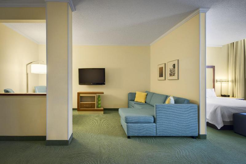 SpringHill Suites Lawrence Downtown image