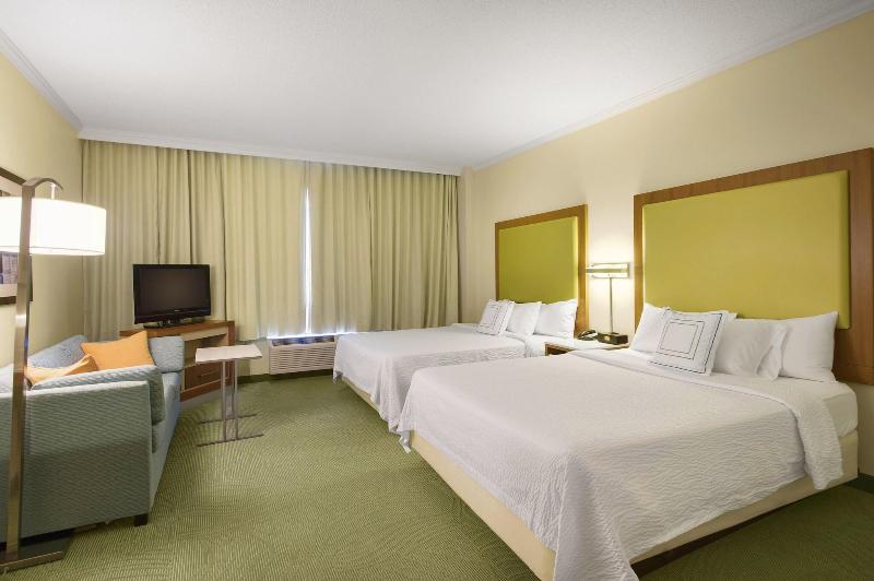 SpringHill Suites Lawrence Downtown image