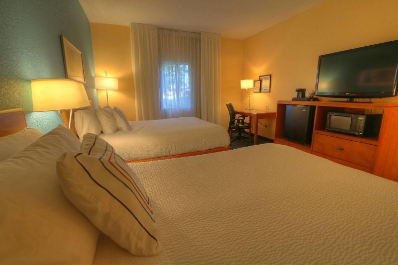 Fairfield Inn & Suites Mt. Pleasant image