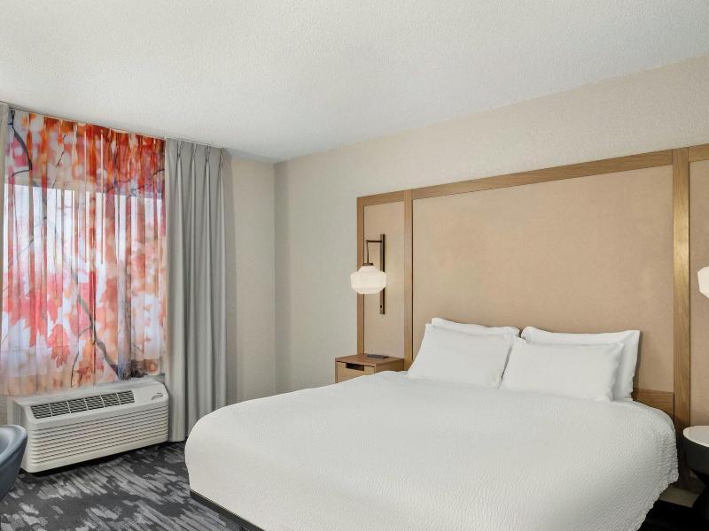 Fairfield Inn & Suites Mt. Pleasant image