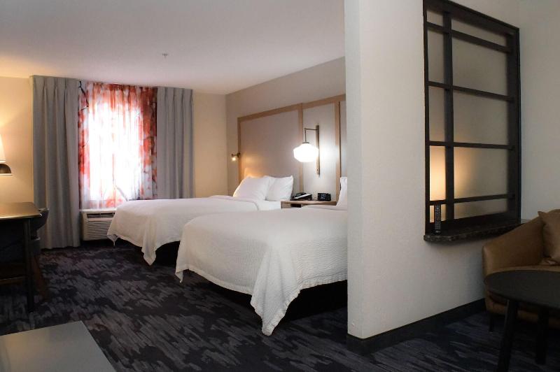 Fairfield Inn & Suites Mt. Pleasant image