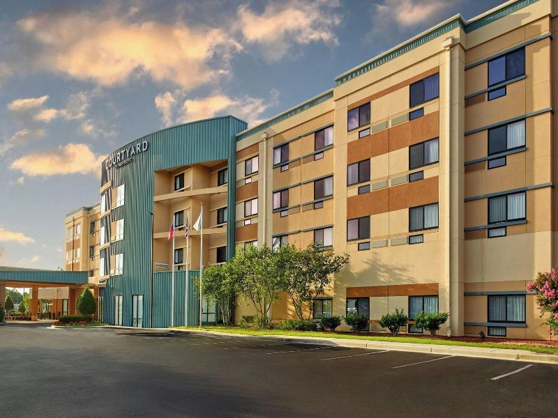 Courtyard Warner Robins