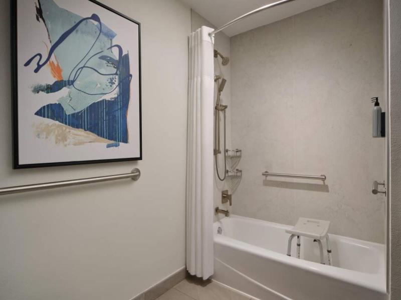 Courtyard by Marriott Orlando Airport image
