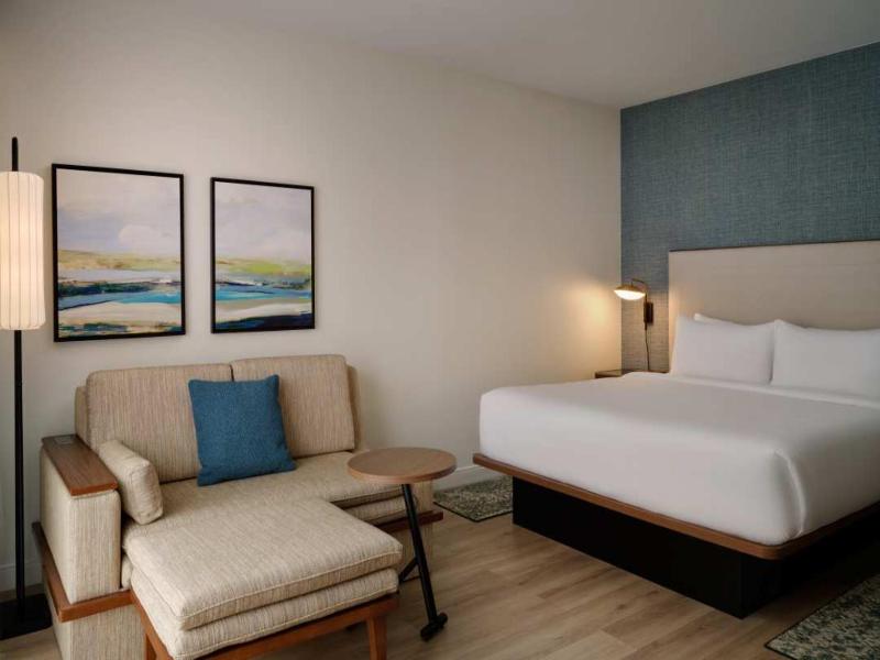 Courtyard by Marriott Orlando Airport image