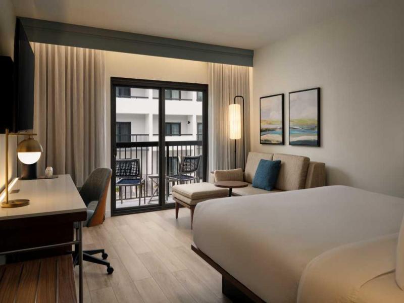Courtyard by Marriott Orlando Airport image