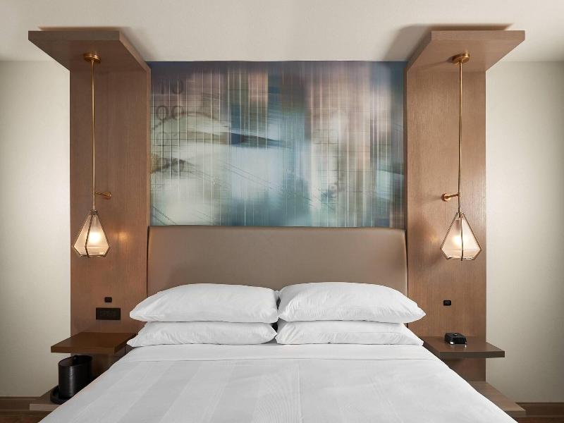 Orlando Marriott Lake Mary image