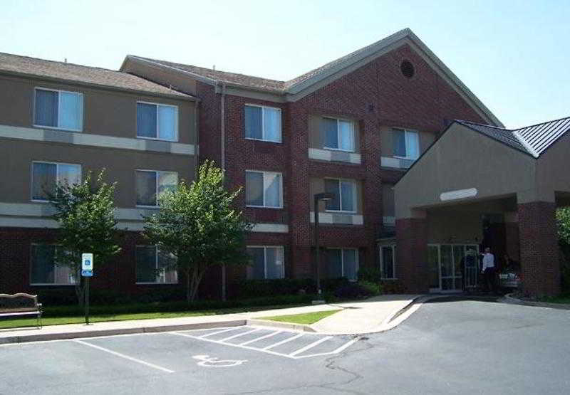 Fairfield Inn AND Suites Memphis Germantown