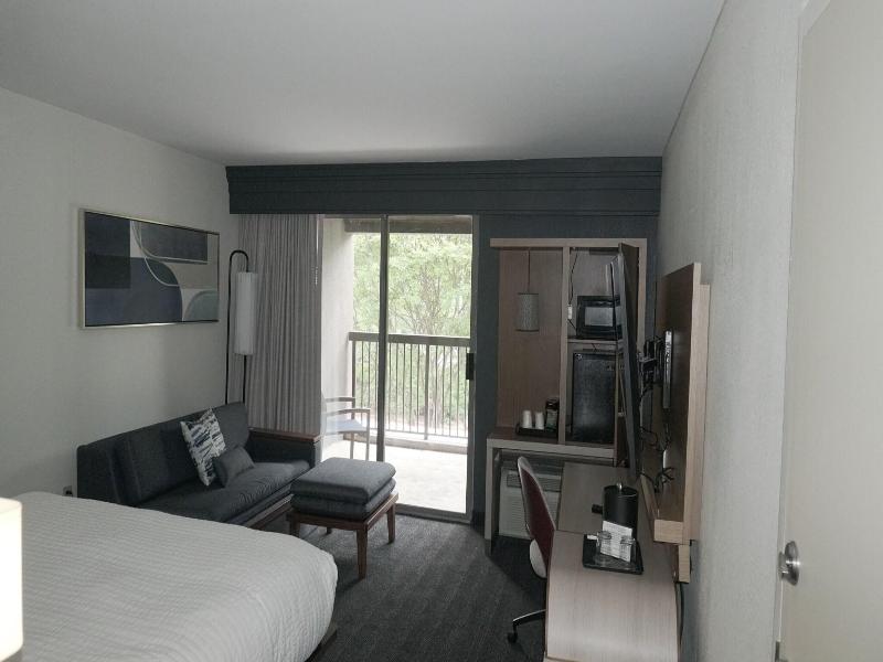 Courtyard Memphis East/Bill Morris Parkway image