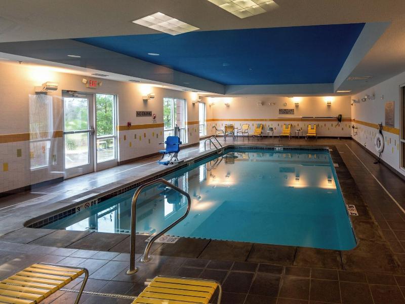 Fairfield Inn & Suites Montgomery Airport South