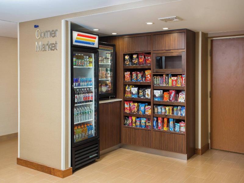 Fairfield Inn Manchester-Boston Regional Airport image