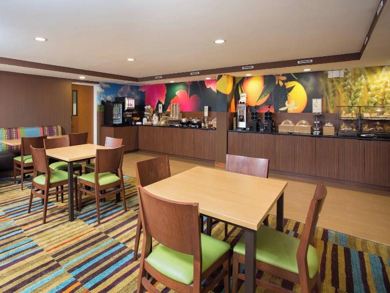 Fairfield Inn Manchester-Boston Regional Airport image