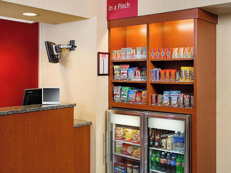 TownePlace Suites Manchester-Boston Regional Airpt image