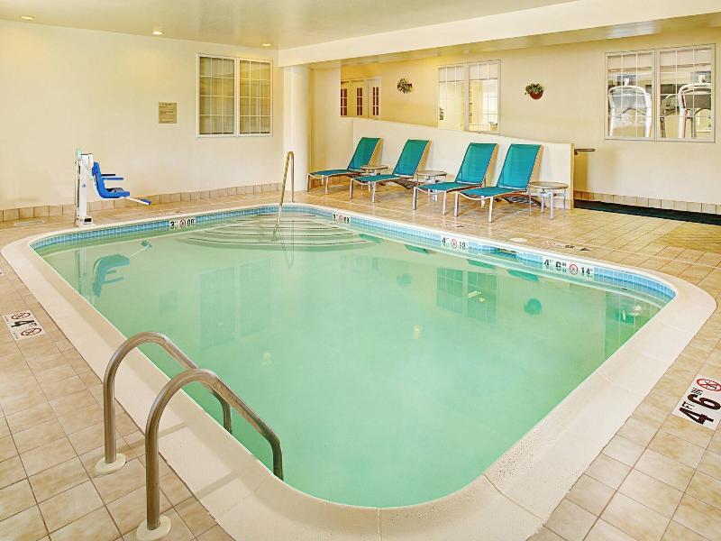 TownePlace Suites Manchester-Boston Regional Airpt image