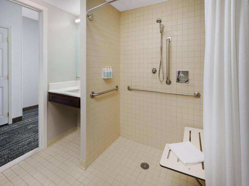 TownePlace Suites Manchester-Boston Regional Airpt image