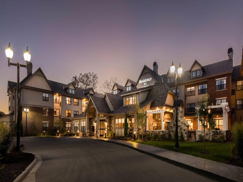 Residence Inn by Marriott Milwaukee Brookfield image