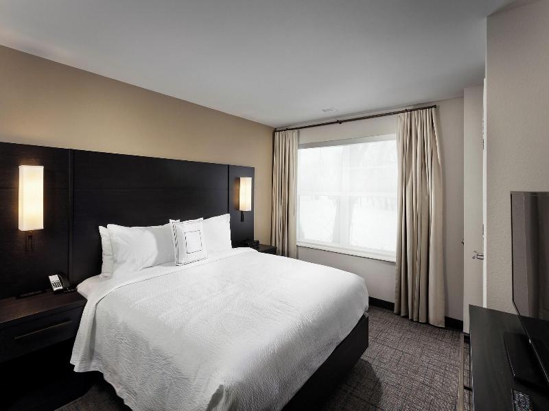 Residence Inn by Marriott Milwaukee Brookfield image
