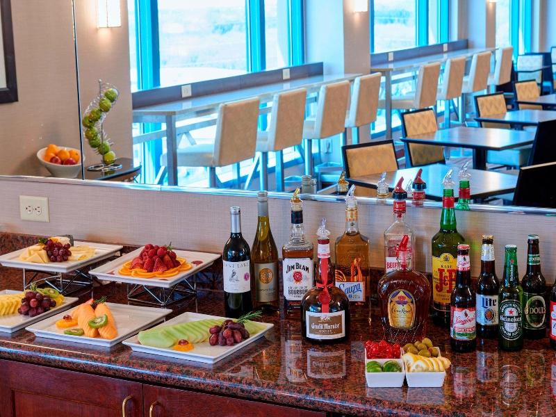Milwaukee Marriott West image
